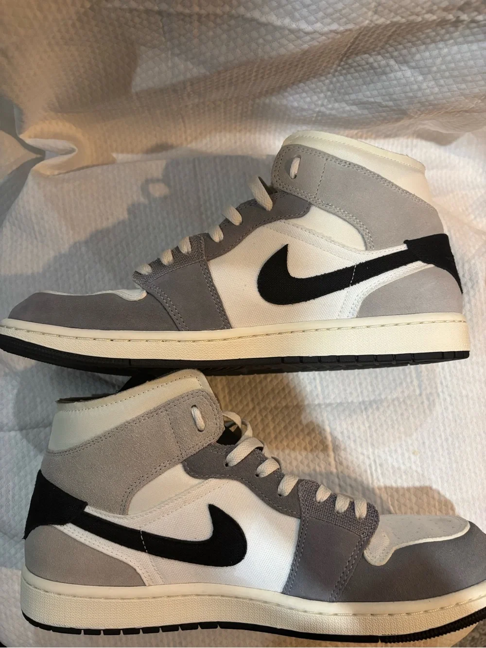 Nike Air Jordan 1 Mid SE Craft Cement Grey Men’s 11.5 DZ4136-002